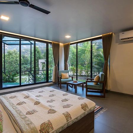 Saffronstays Mountain Aer, Karjat Bagian luar foto