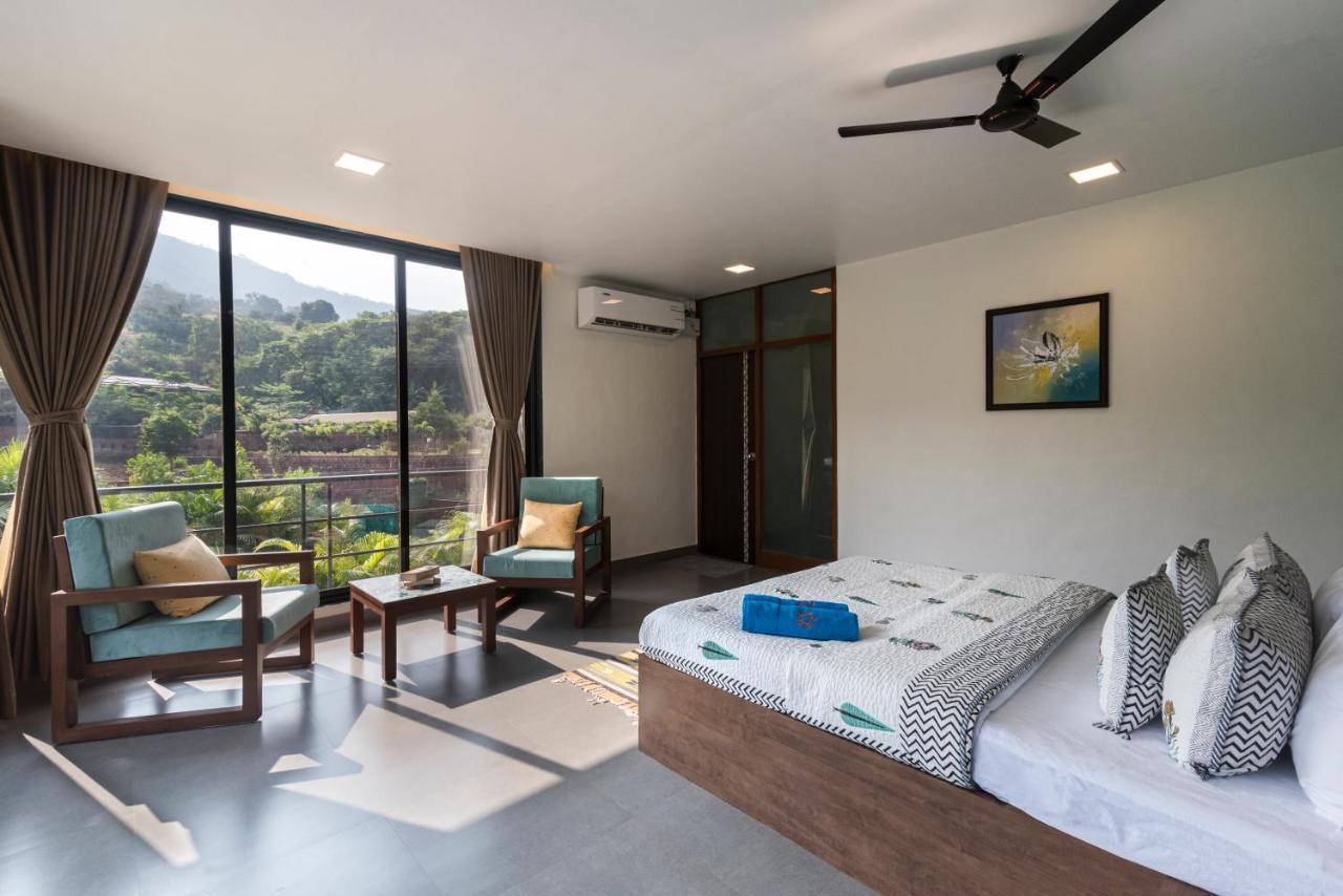 Saffronstays Mountain Aer, Karjat Bagian luar foto